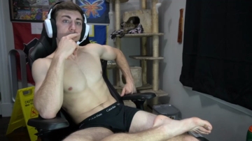 Sydaffect  07-10-2021 video Pants WET